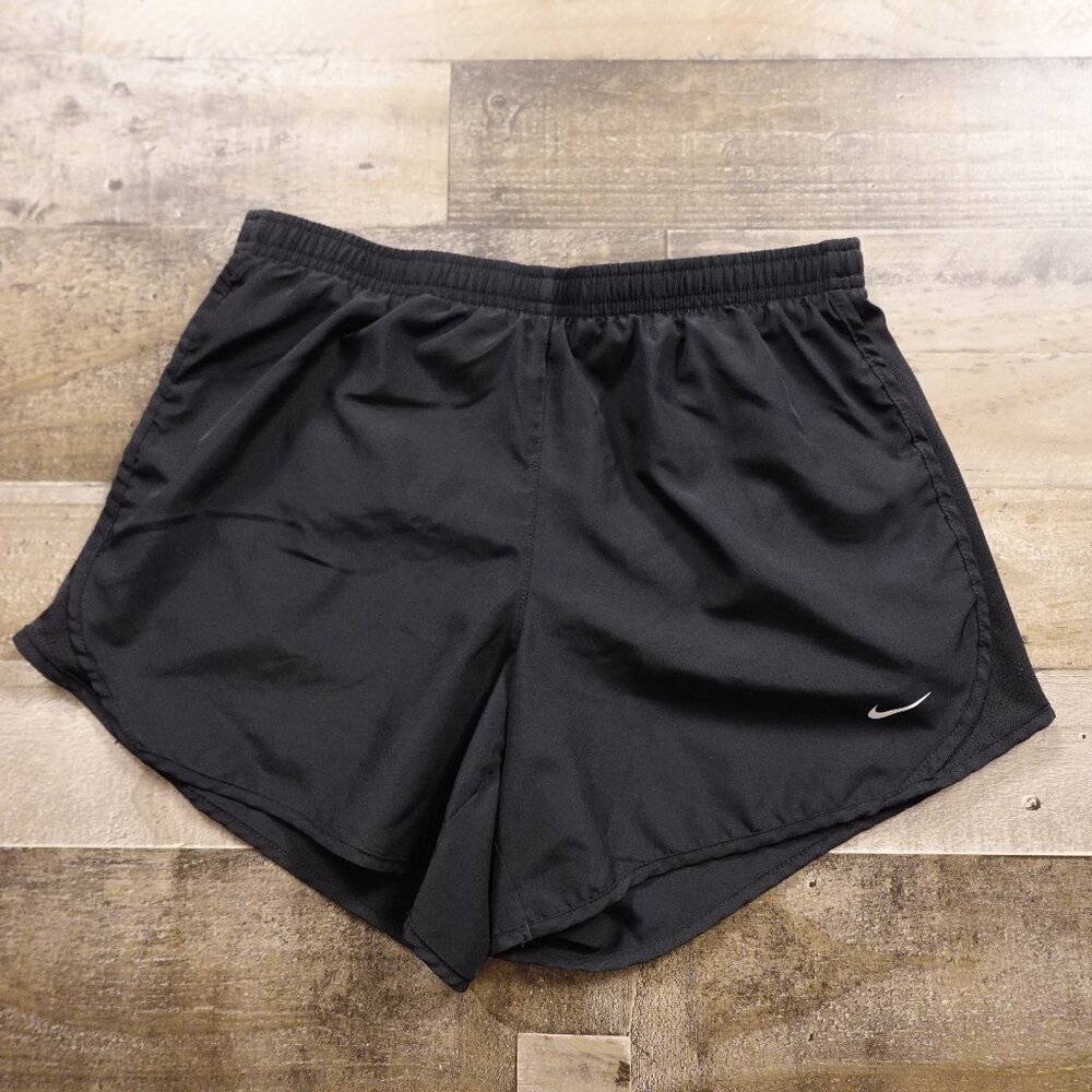 Nike Tempo Dri-FIT Running Shorts Girls’ XL Black 4.5" Inseam‎
